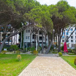 Kastrati Golem (Tirana)