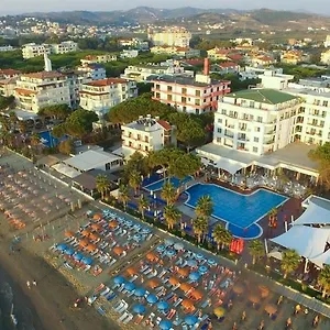 Fafa Golem (Tirana)